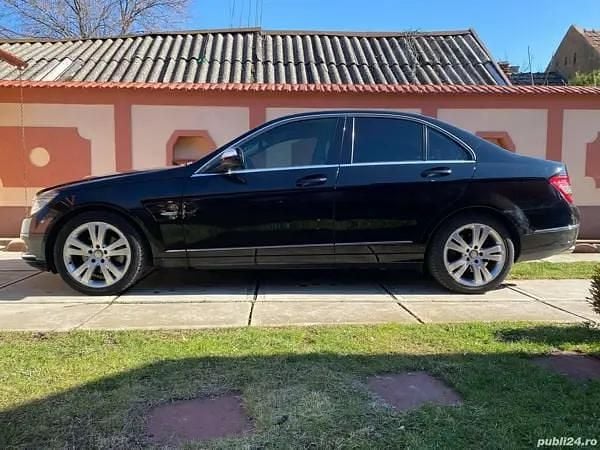 Second-hand Mercedes C220 125 CP (91 kW) 2009 Berlinǎ