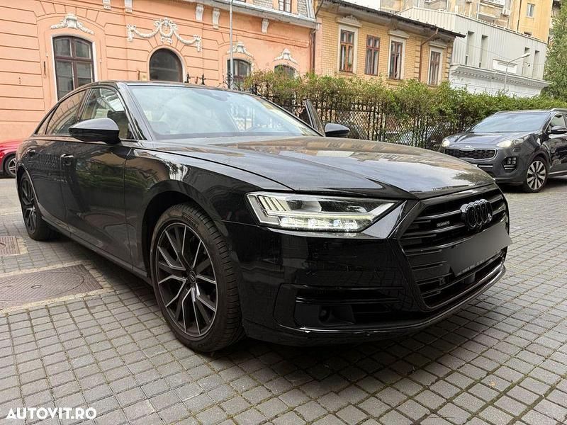 Culoarenegru Utilizat 2019 Audi A8 Berlinǎ | 47.000 EUR (Preț OK) - Imagine 1/4