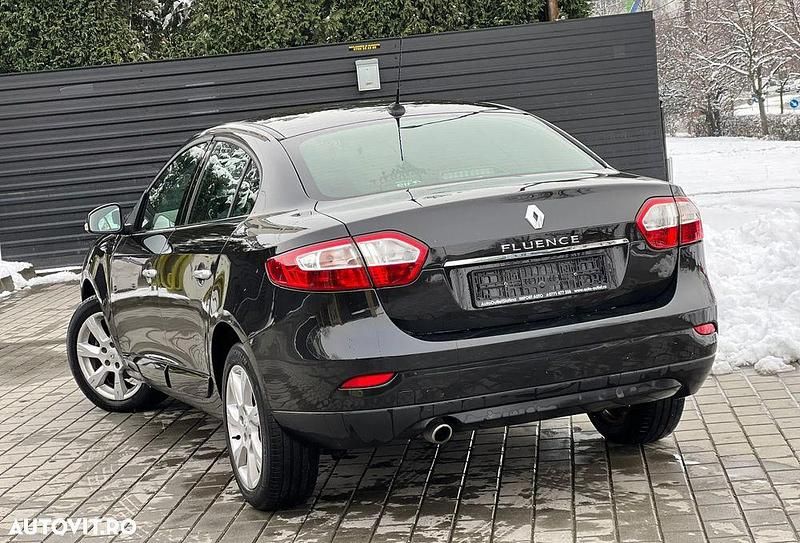 Second-hand Renault Fluence 110 CP (80 kW) 2012 Culoarenegru Berlinǎ
