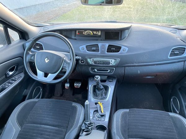 Second-hand Renault Scénic III Bose Edition 110 CP (80 kW) 2014 Monovolum