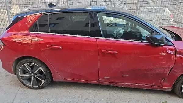 Second-hand Opel Astra 130 CP (95 kW) 2023 Hatchback