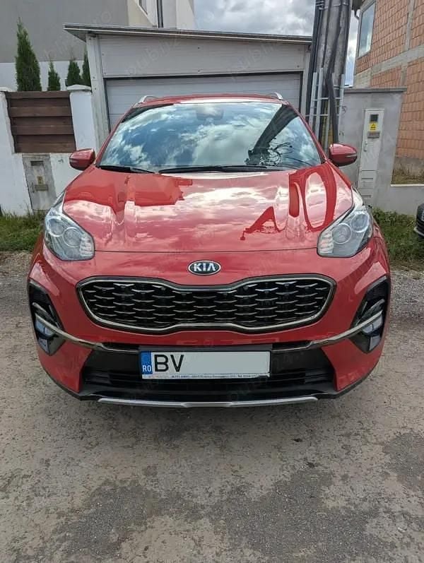 Rosu Utilizat 2019 Kia Sportage GT-Line SUV | 19.800 EUR (Scump) - Imagine 1/4