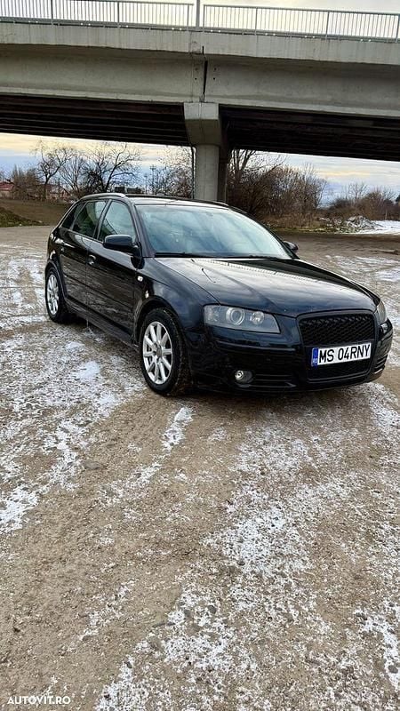Culoarenegru Utilizat 2007 Audi A3 S-Line Hatchback | 3.900 EUR (Preț OK) - Imagine 1/4