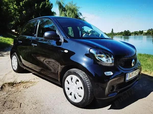 Negru Utilizat 2019 Smart ForFour Electric Drive Hatchback | 9.900 EUR - Imagine 1/4