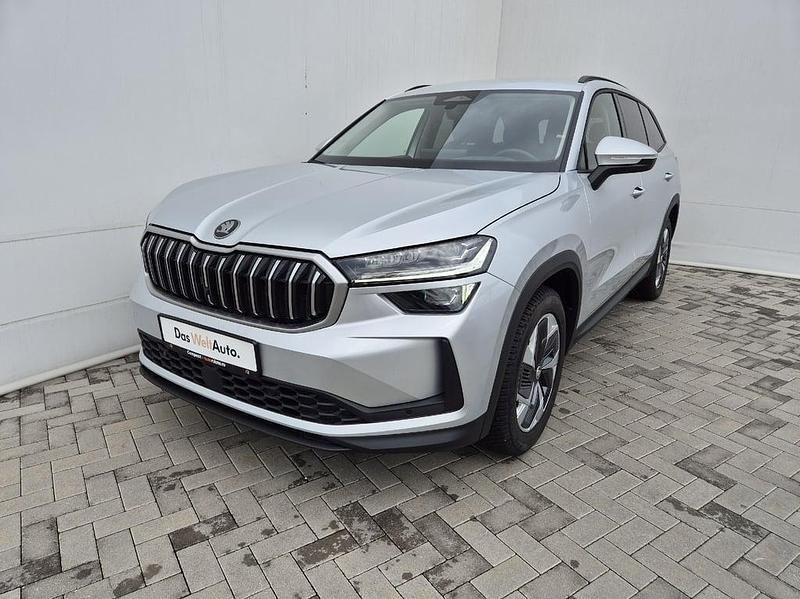 Gri deschis normal Utilizat 2024 Skoda Kodiaq Selection SUV | 44.490 EUR - Imagine 1/4