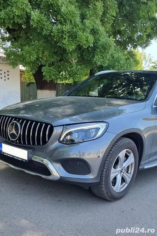 Second-hand Mercedes GLC250 204 CP (150 kW) 2017 Gri SUV