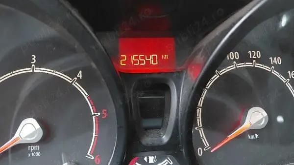 Second-hand 2011 Ford Fiesta Hatchback | 2.500 EUR (Preț bun) - Imagine 1/4