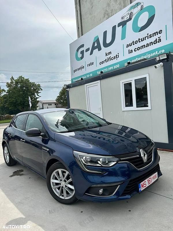 Culoarealbastru Utilizat 2018 Renault Mégane IV LIMITED Hatchback | 8.400 EUR (Puțin scump) - Imagine 1/4