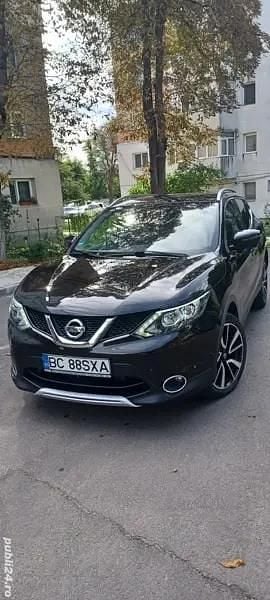 Negru Utilizat 2017 Nissan Qashqai Black Edition SUV | 12.500 EUR (Preț bun) - Imagine 1/4