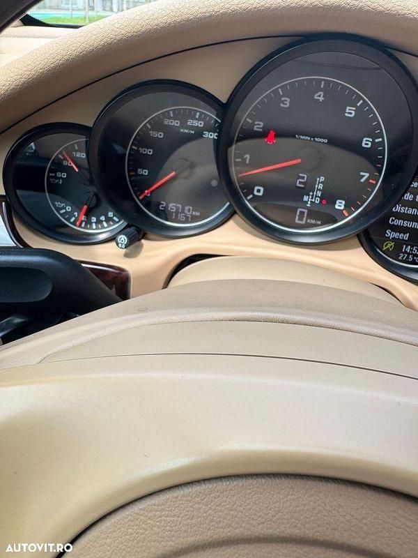 Maro Utilizat 2012 Porsche Panamera 4 Berlinǎ | 17.000 EUR - Imagine 1/4