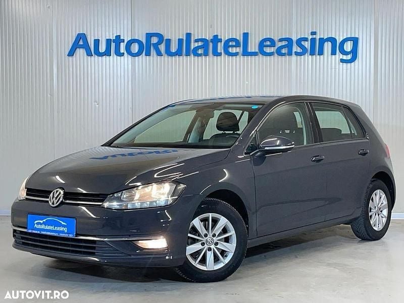 Gri Utilizat 2019 VW Golf VII Comfortline Hatchback | 12.490 EUR (Preț OK) - Imagine 1/4