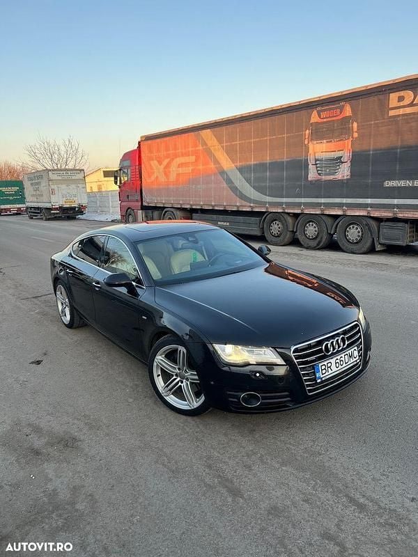 Second-hand Audi A7 Comfort 245 CP (180 kW) 2011 Culoarenegru Hatchback