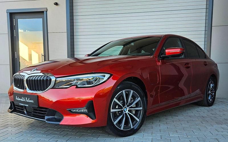 Utilizat 2020 BMW 330e M Sport | 32.384 EUR (Scump) - Imagine 1/1