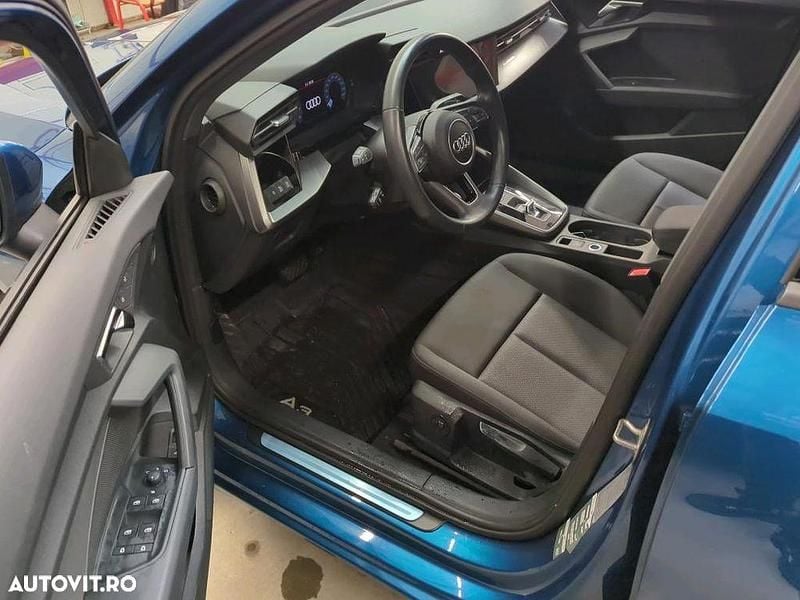 Second-hand Audi A3 150 CP (110 kW) 2022 Culoarealbastru Berlinǎ