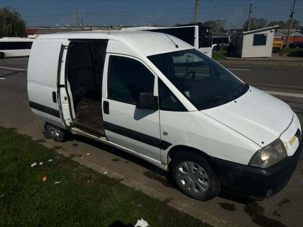 Alb Utilizat 2008 Peugeot Expert Van | 1.350 EUR - Imagine 1/4