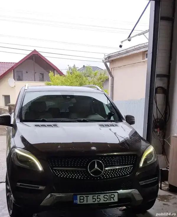Utilizat 2013 Mercedes ML230 SUV | 17.500 EUR - Imagine 1/4