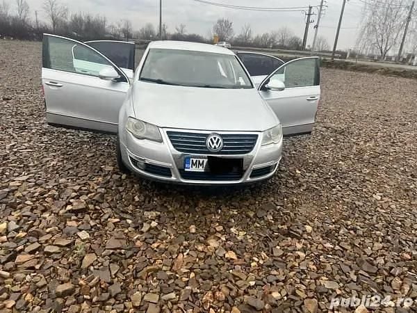 Utilizat 2007 VW Passat Berlinǎ | 2.700 EUR (Preț bun) - Imagine 1/4