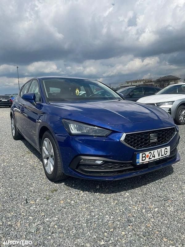 Culoarealbastru Utilizat 2021 Seat Leon Style Hatchback | 12.463 EUR (Preț bun) - Imagine 1/4