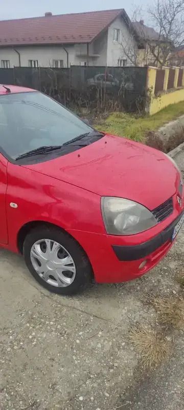 Utilizat 2005 Renault Clio Symbol Berlinǎ | 2.000 EUR - Imagine 1/4