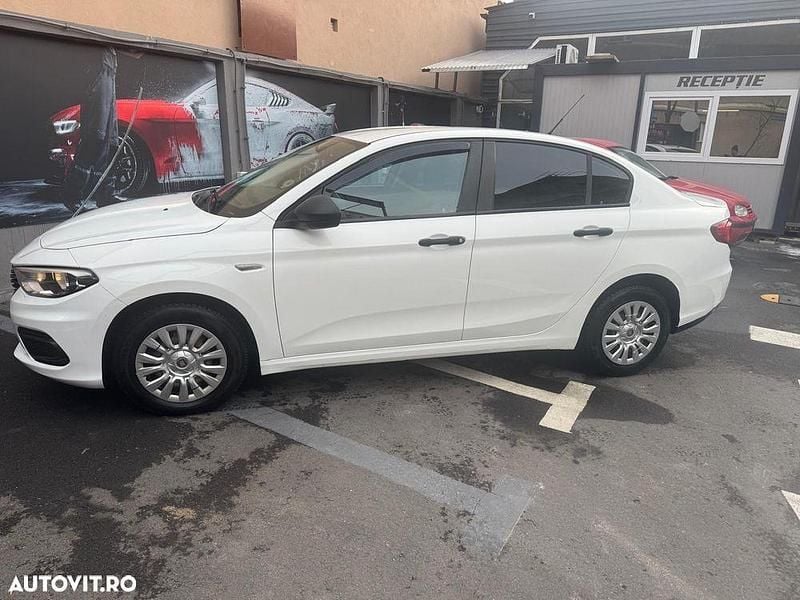 Second-hand Fiat Tipo 95 CP (69 kW) 2017 Culoarealb Berlinǎ