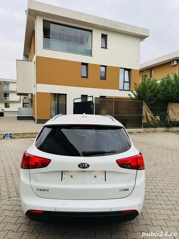 Second-hand Kia Ceed 120 CP (88 kW) 2018 Hatchback