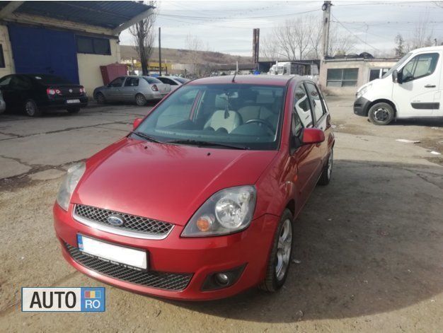 Portocaliu Utilizat 2007 Ford Fiesta Hatchback | 1.800 EUR (Preț OK) - Imagine 1/4