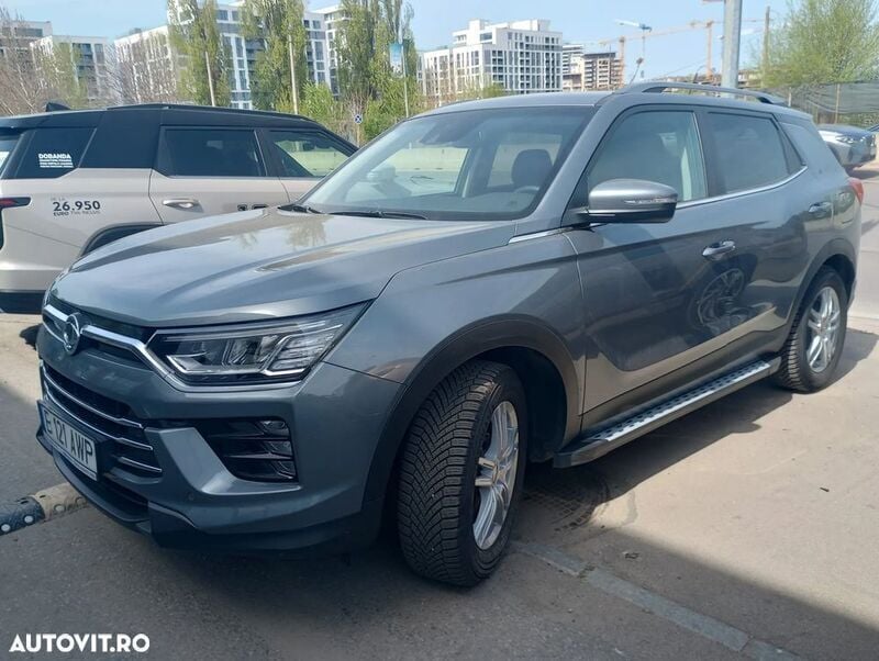 Gri Utilizat 2024 Ssangyong Korando SUV | 24.964 EUR (Preț OK) - Imagine 1/4