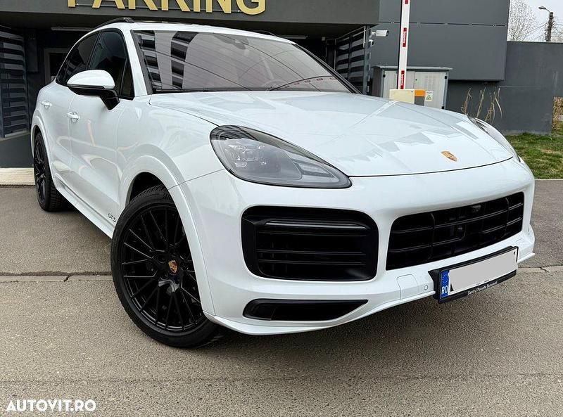Culoarealb Utilizat 2022 Porsche Cayenne S SUV | 74.000 EUR (Preț OK) - Imagine 1/4
