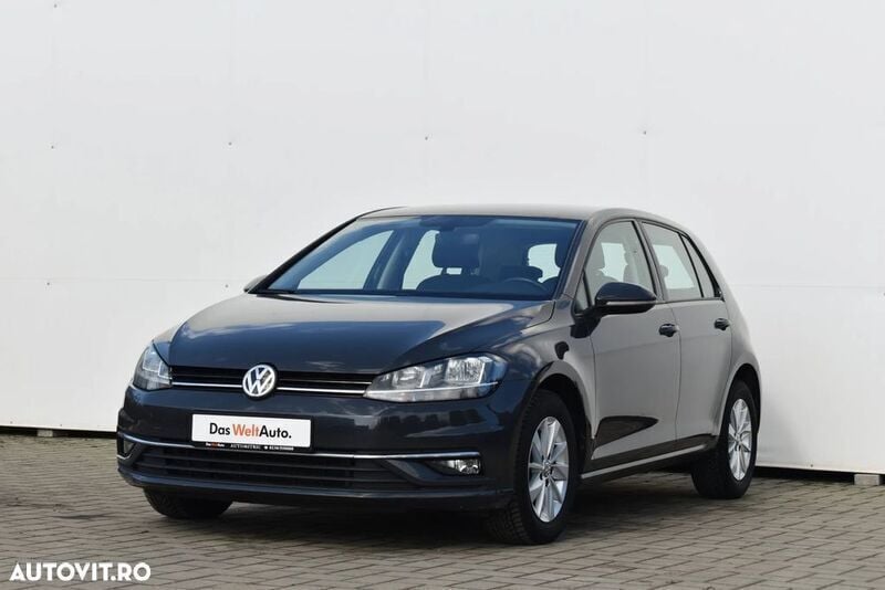 Gri mediu normal Utilizat 2019 VW Golf VII Comfortline Hatchback | 12.990 EUR (Preț OK) - Imagine 1/4