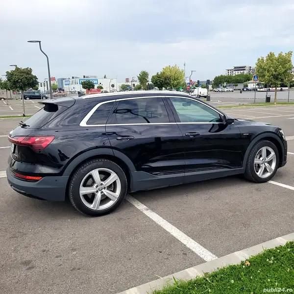 Second-hand Audi e-tron 230 kW (313 CP) 2020 SUV