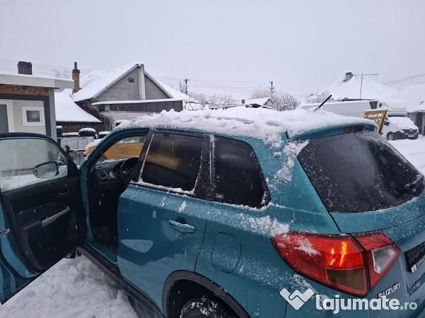 Second-hand Suzuki Vitara 120 CP (88 kW) 2017 Culoarealbastru SUV