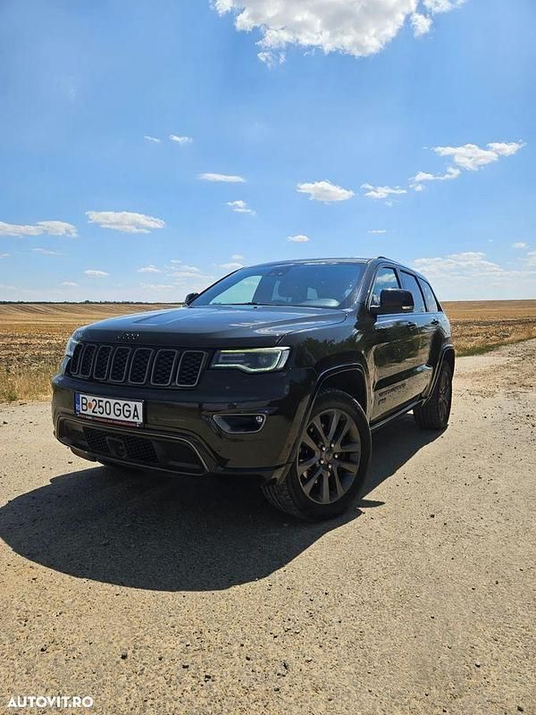Verde Utilizat 2016 Jeep Grand Cherokee SUV | 22.600 EUR - Imagine 1/4
