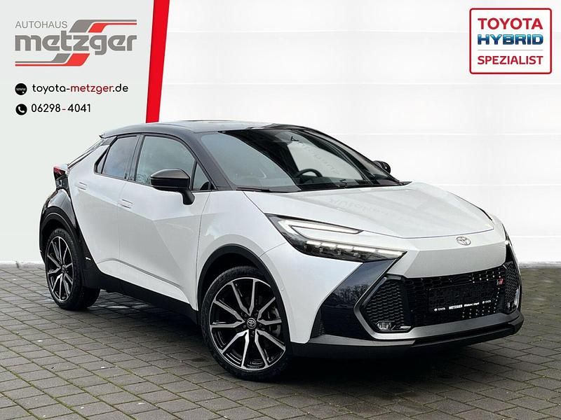 Utilizat 2023 Toyota C-HR Sport SUV | 43.063 EUR - Imagine 1/1