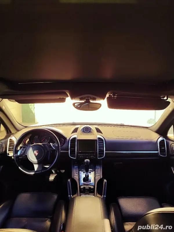 Second-hand Porsche Cayenne 245 CP (180 kW) 2012 SUV