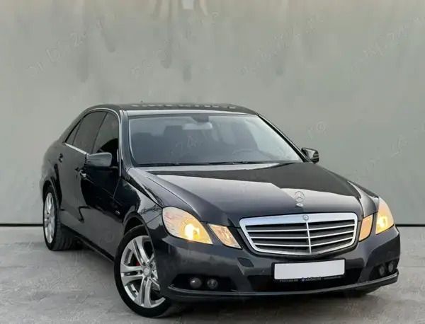 Utilizat 2009 Mercedes E220 Berlinǎ | 6.000 EUR - Imagine 1/4