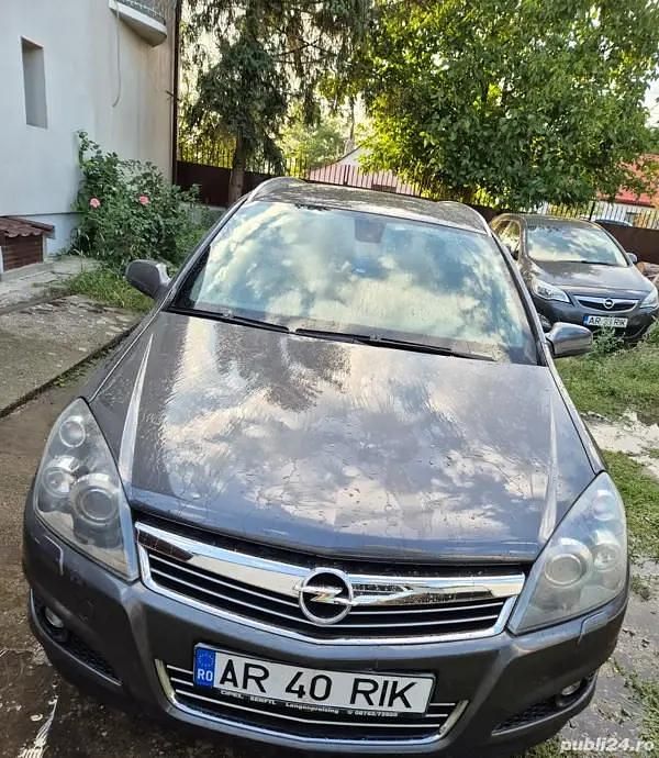 Utilizat 2009 Opel Astra Break | 2.000 EUR (Preț OK) - Imagine 1/4