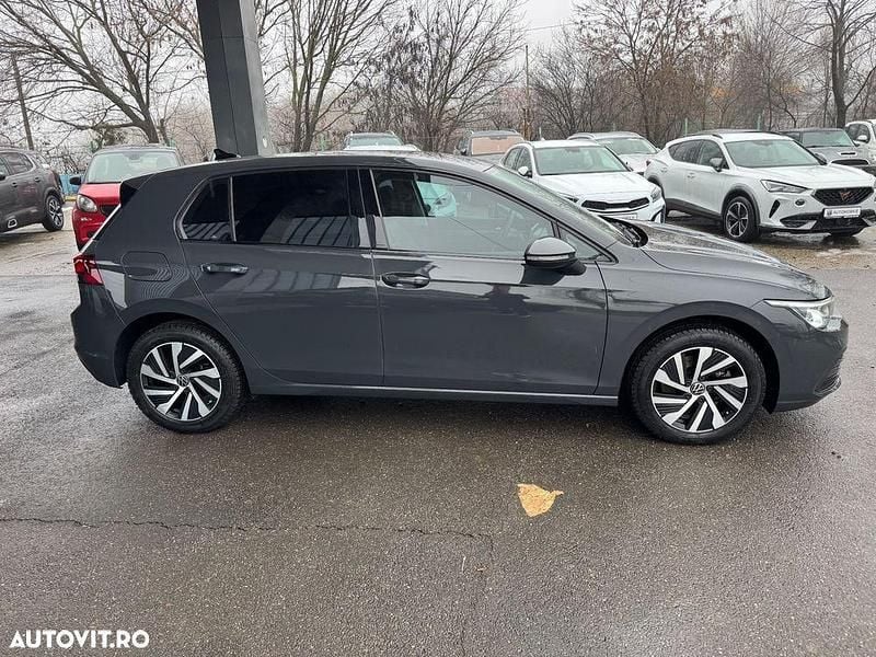 Second-hand VW Golf VIII Style 204 CP (150 kW) 2020 Culoaregri Hatchback