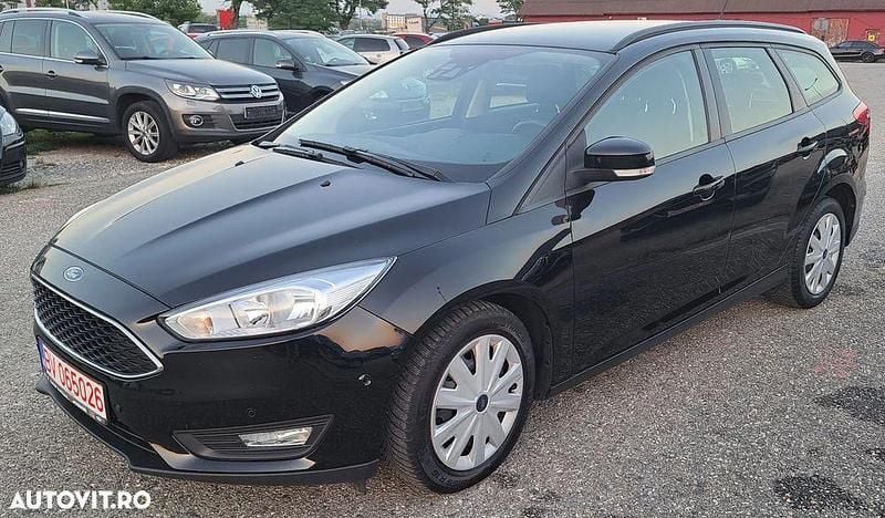 Culoarenegru Utilizat 2018 Ford Focus Active Break | 6.590 EUR (Preț bun) - Imagine 1/4