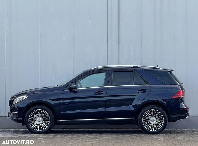 Second-hand Mercedes GLE350 Exclusive 258 CP (189 kW) 2016 Culoarealbastru SUV