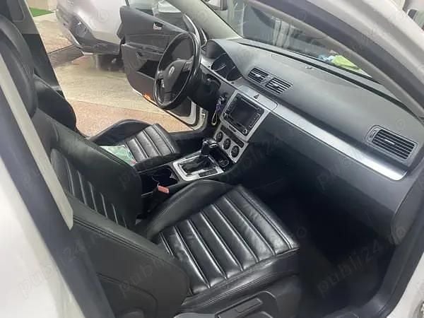 Second-hand VW Passat R-line 170 CP (125 kW) 2009 Berlinǎ