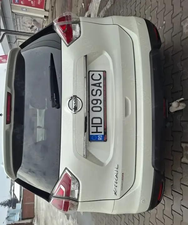 Second-hand Nissan X-Trail 131 CP (96 kW) 2017 Alb SUV