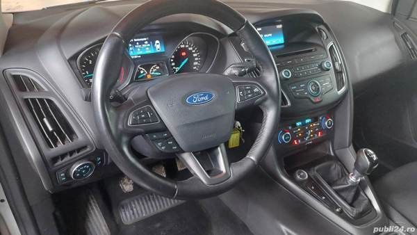 Gri Utilizat 2015 Ford Focus Berlinǎ | 7.650 EUR (Puțin scump) - Imagine 1/1