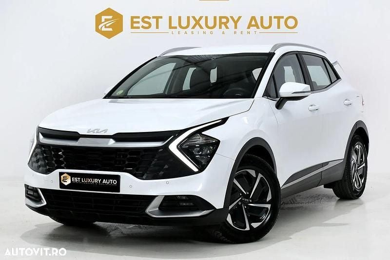 Culoarealb Utilizat 2022 Kia Sportage 4 SUV | 22.990 EUR (Puțin scump) - Imagine 1/4