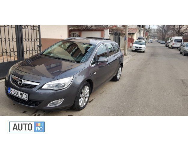 Second-hand Opel Astra 115 CP (84 kW) 2011 Gri  metalizat Break