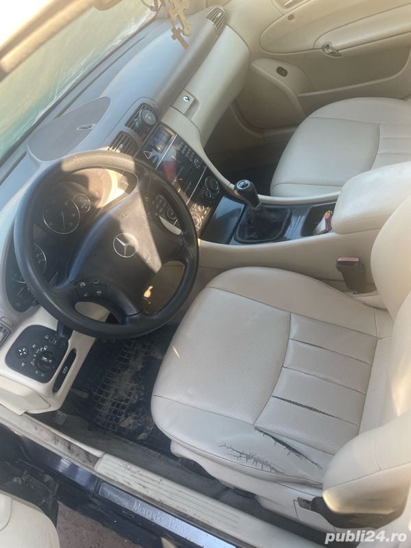 Second-hand Mercedes 220 170 CP (125 kW) 2007 Berlinǎ