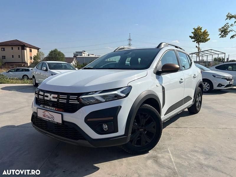 Culoarealb Utilizat 2024 Dacia Sandero Expression Hatchback | 16.500 EUR (Puțin scump) - Imagine 1/4