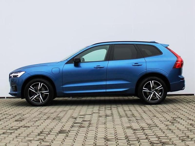 Second-hand Volvo XC60 R-Design 303 CP (222 kW) 2020 Culoarealbastru SUV