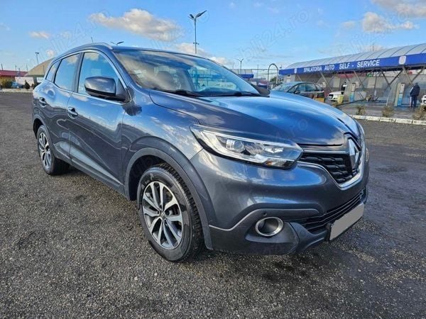 Gri Utilizat 2018 Renault Kadjar Zen SUV | 14.650 EUR - Imagine 1/4