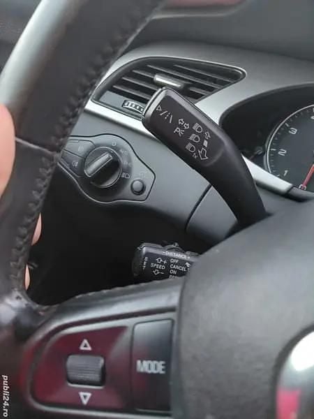 Utilizat 2009 Audi A4 Berlinǎ | 4.600 EUR (Preț bun) - Imagine 1/4