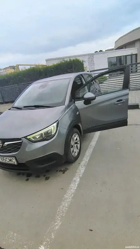 Utilizat 2020 Opel Crossland X SUV | 12.600 EUR (Preț bun) - Imagine 1/4